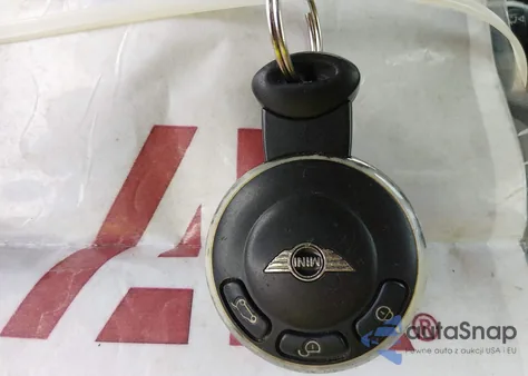 2009 Mini Cooper Clubman z USA, uszkodzony, nr VIN WMWML33549TX33727